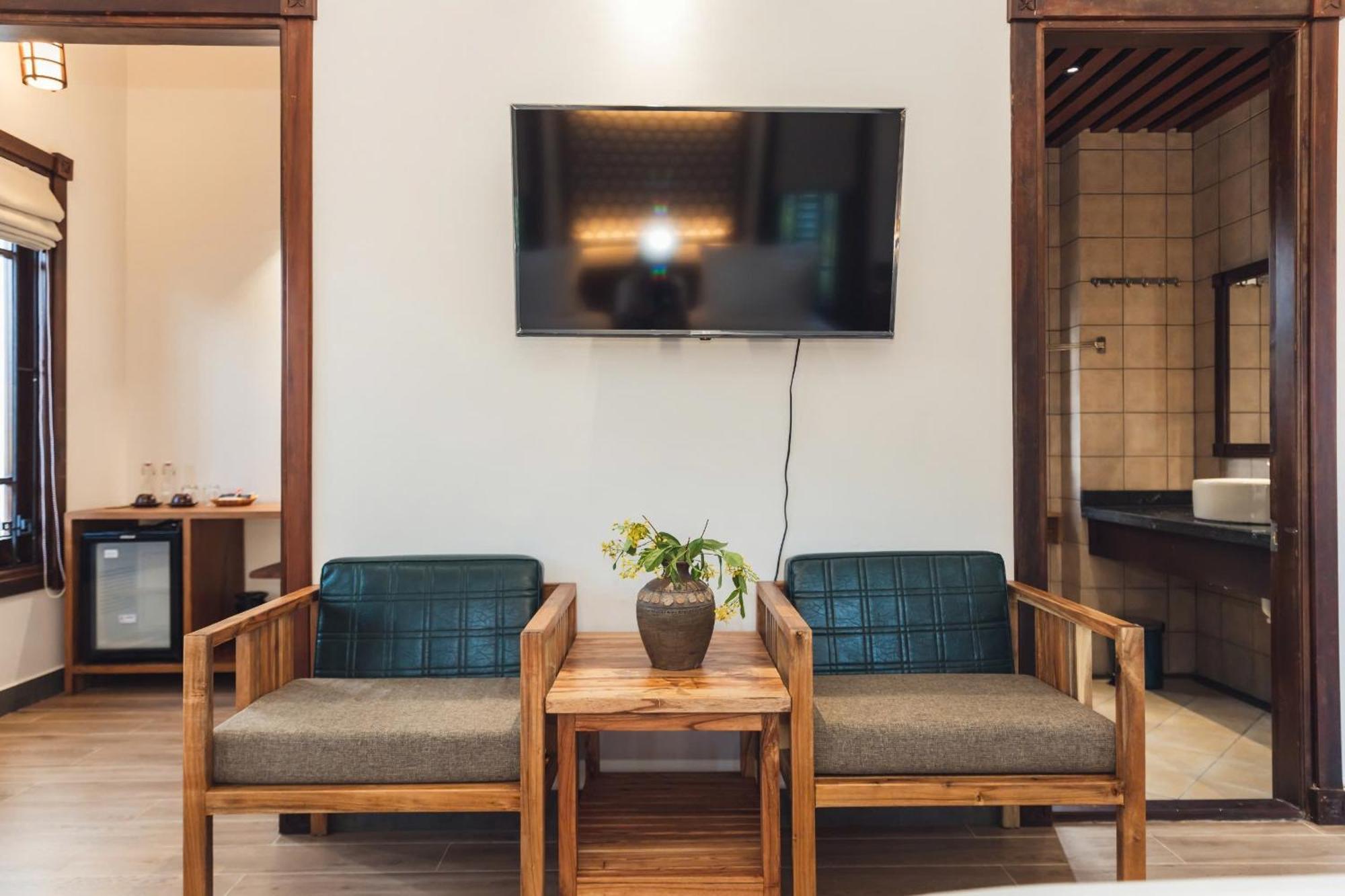 Gahi Homestay Hue Exterior photo