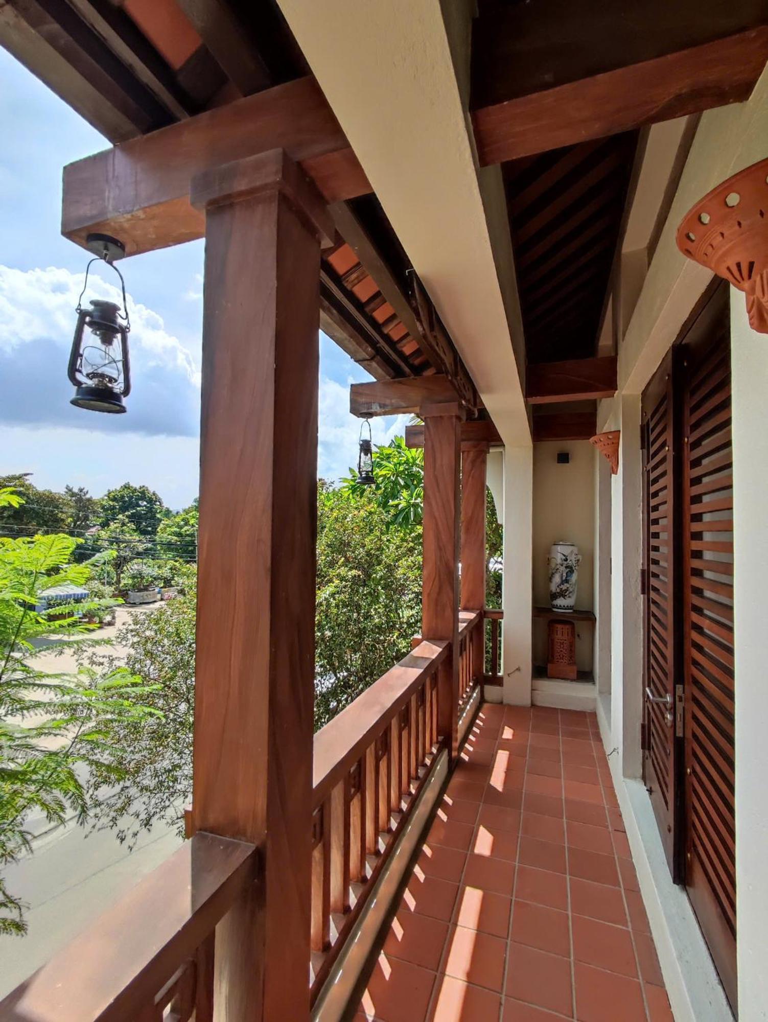 Gahi Homestay Hue Exterior photo